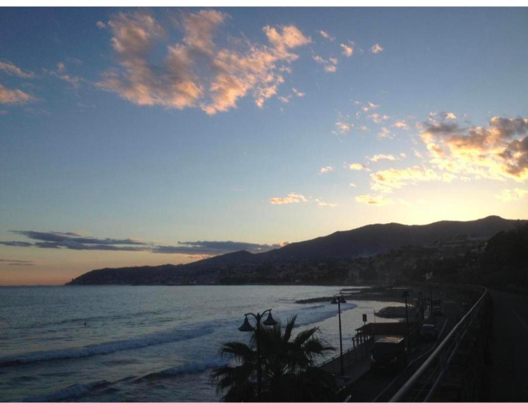 Marine Sea View Apartment Sanremo Luaran gambar